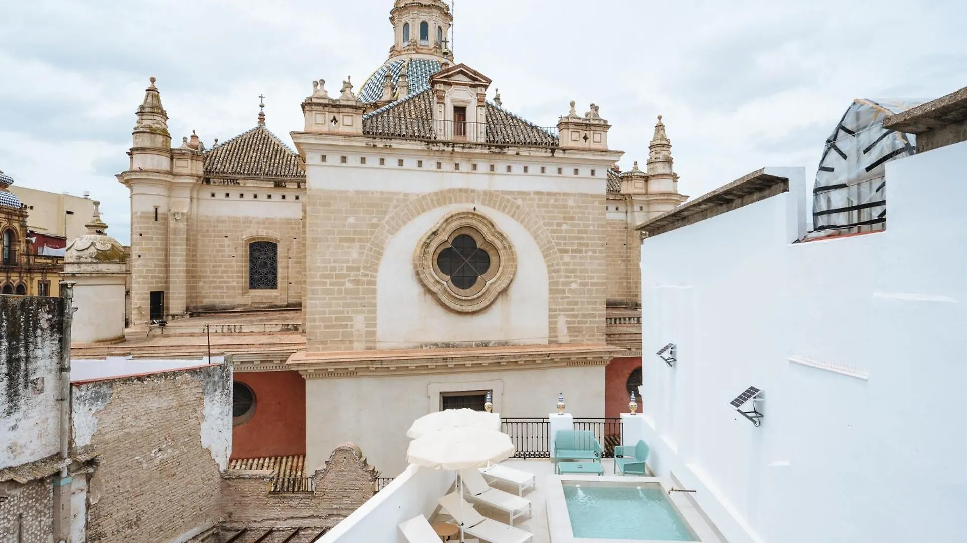 Ninesuites Cathedral Seville 0*,  Spain