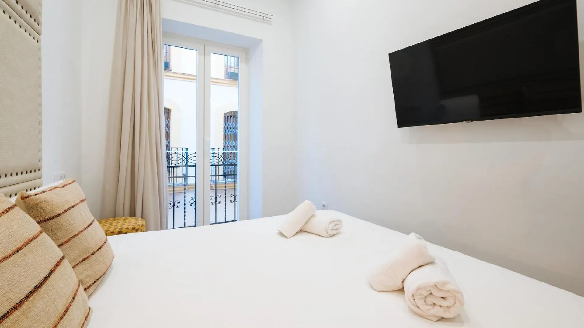 Ninesuites Cathedral Seville