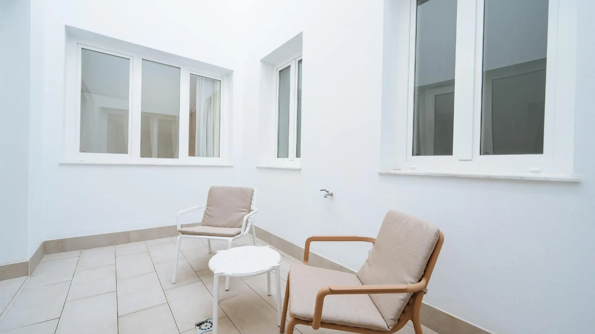 Ninesuites Cathedral Seville