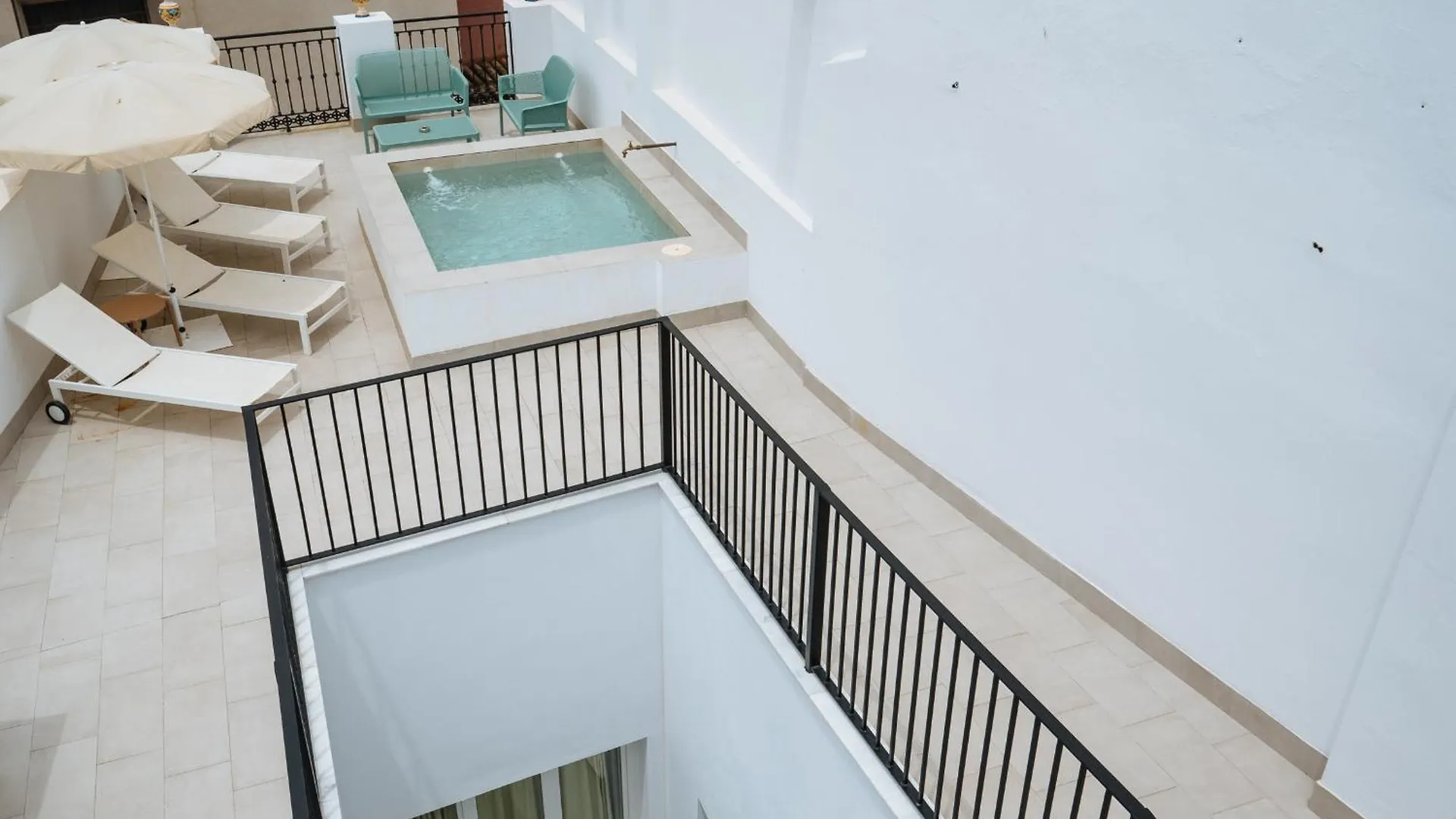 Ninesuites Cathedral Seville Apartment