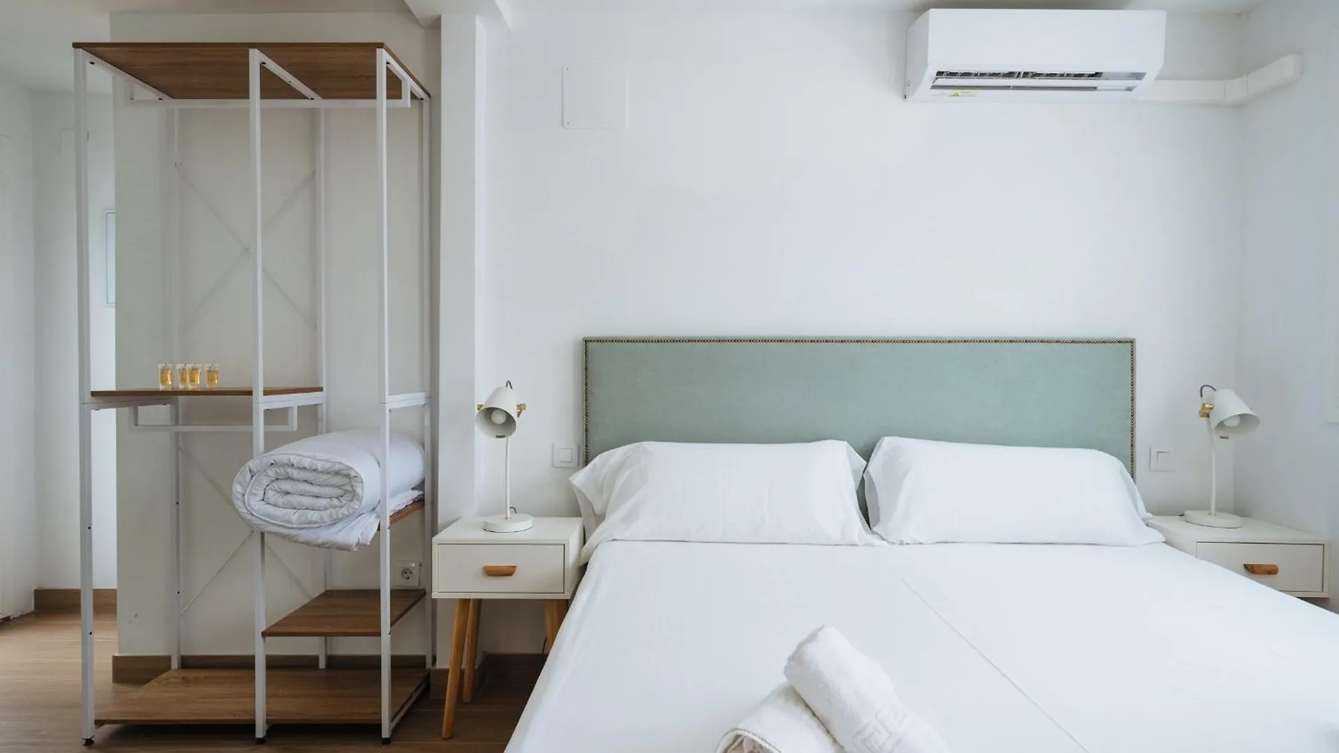 Ninesuites Cathedral Seville Apartment